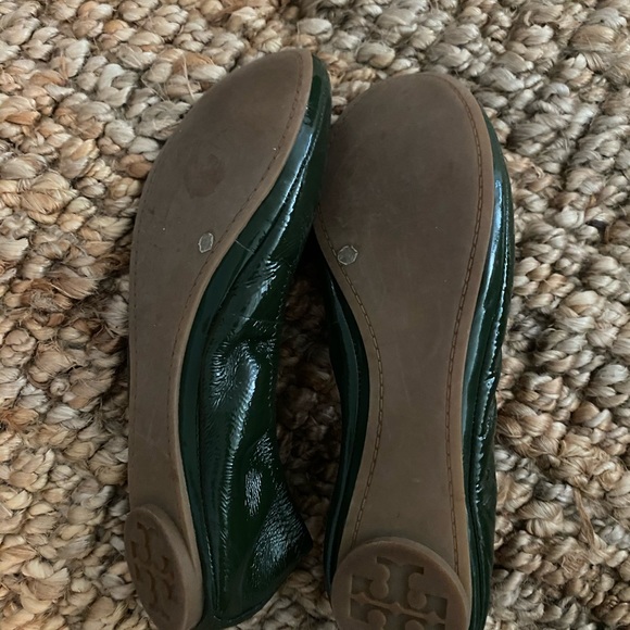 Tory Burch Eddie Ballet Flat in Dark Green - Picture 2 of 4